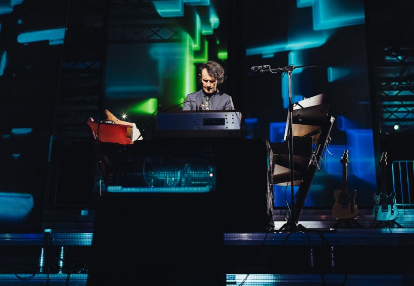 (c) 2023 by Robert & Borys Sluszniak